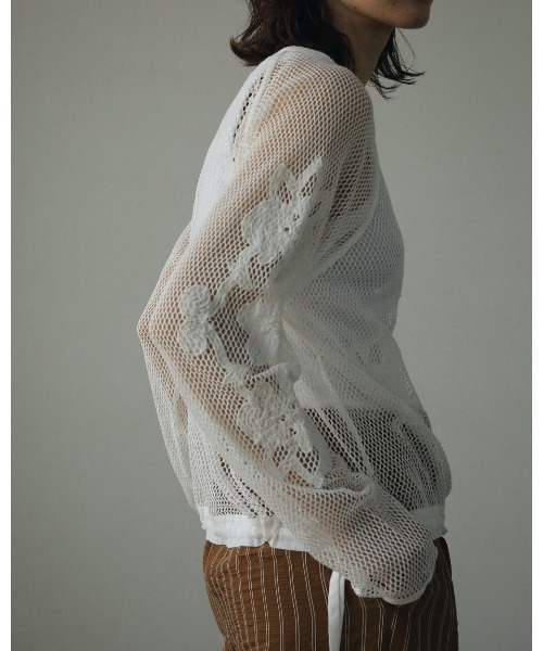 anuke（アンヌーク）の「anuke Embroidery Mesh Tops 62420605（その他トップス・レディース・ブラック/ホワイト・FREE）」の11枚目の写真