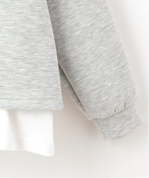 X-girl Stages（エックスガールステージス）の「エンボスロゴバックスリットプルオーバー（スウェット・キッズ・トップグレー/ベージュ/レッド・140cm/130cm/120cm/110cm）」の7枚目の写真