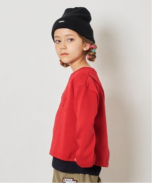 X-girl Stages（エックスガールステージス）の「エンボスロゴバックスリットプルオーバー（スウェット・キッズ・トップグレー/ベージュ/レッド・140cm/130cm/120cm/110cm）」の13枚目の写真