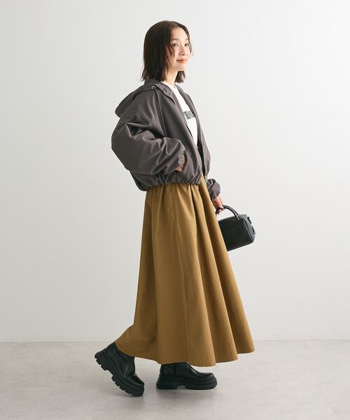 ELENCARE DUE（エレンカーレデュエ）の「・ELENCARE　DUE　ショートマウンテンパーカー（マウンテンパーカー・レディース・アイボリー/ブラック/チャコールグレー・FREE）」の5枚目の写真