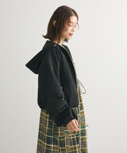 ELENCARE DUE（エレンカーレデュエ）の「・ELENCARE　DUE　ショートマウンテンパーカー（マウンテンパーカー・レディース・アイボリー/ブラック/チャコールグレー・FREE）」の20枚目の写真