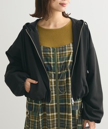 ・ELENCARE　DUE　ショートマウンテンパーカー