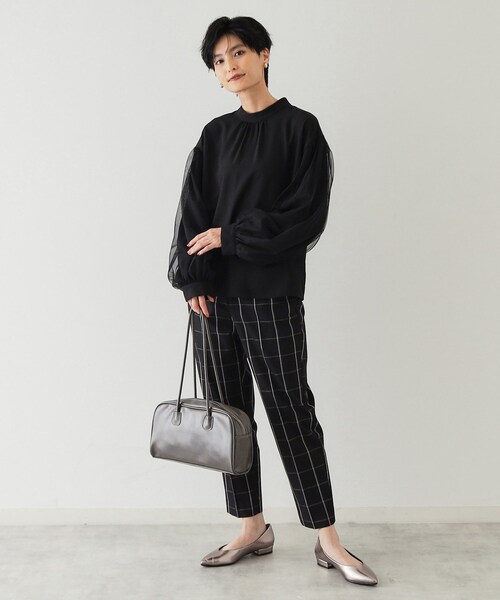 OPAQUE.CLIP（オペークドットクリップ）の「◆チュールドッキングスリーブブラウス【洗濯機洗い可】（シャツ/ブラウス・レディース・オフホワイト/ブルー/ブラック・38/40/42）」の6枚目の写真