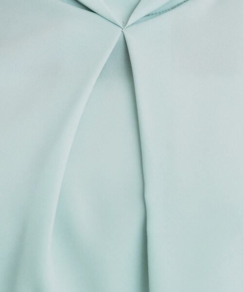 index（インデックス）の「◆タックロールVネックブラウス【洗濯機洗い可/イージーアイロン/防シワ】（シャツ/ブラウス・レディース・グリーン系/ネイビー/ナチュラル・36/38/40/42）」の19枚目の写真
