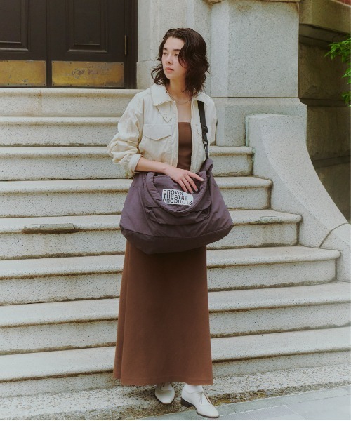 SALON de RUBAN(サロンドルヴァン)の「【SALON de RUBAN / サロン ド ルヴァン】 BROWN THEATRE PRODUCTS トートバッグ(トートバッグ・レディース・ブラック/ブルーグレー/グレー/マスタード/ベージュ/ホワイト・FREE)」の11枚目の写真