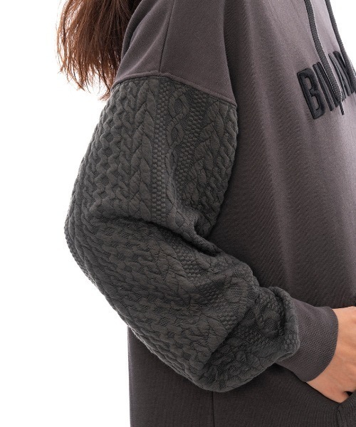 BILLABONG(ビラボン)の「BILLABONG レディース QUILT MIX SWEAT ONEP ワンピース/ビラボンスウェットワンピ(ワンピース・レディース・ホワイト/オフホワイト・MEDIUM)」の12枚目の写真