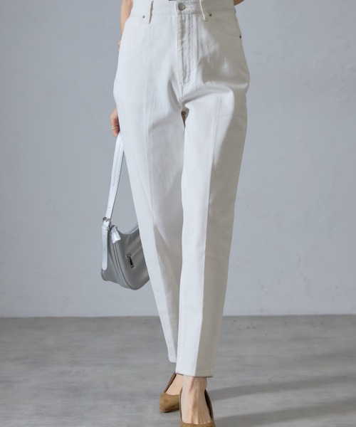 &. NOSTALGIA（アンドドットノスタルジア）の「【ZOZO限定】テーパードデニムパンツ（デニムパンツ・レディース・ネイビー/ホワイト・マルチサイズ）」の15枚目の写真