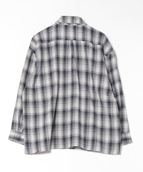 SPINNS（スピンズ）の「ストリート＆古着MIX/トレンドカラーで差をつける！着回し自在のチェックシャツ（シャツ/ブラウス・メンズ・ブラウン系その他2/ブラウン系その他/ネイビー系1/ネイビー系・ONESIZE）」の5枚目の写真