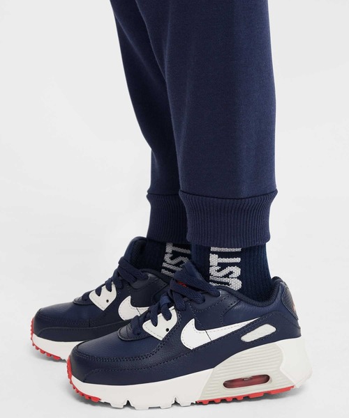 NIKE（ナイキ）の「ナイキ スポーツウェア クラブ ベビー ツーピース ラグビー ストライプ クルー セットアップ / Nike Sportswear Club Toddler 2-Piece Rugby Stripe Crew Set HQ7811-410 Midnight Navy（セットアップ・キッズ・ネイビー・100/90/95）」の8枚目の写真