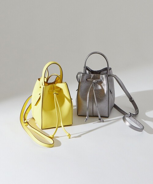 アナイ　メタリックバック　美品 ANAYI（アナイ）の「◇メタリックバケットミニバッグ（ショルダー