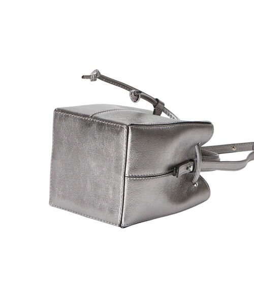 ANAYI（アナイ）の「◇メタリックバケットミニバッグ（ショルダーバッグ・レディース・シルバー・FREE）」の9枚目の写真