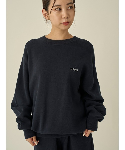 m*読様 emmi 10周年　ロゴミラノリブトップス emmi（エミ）の「【10th】emmiロゴミラノリブトップス（Tシャツ