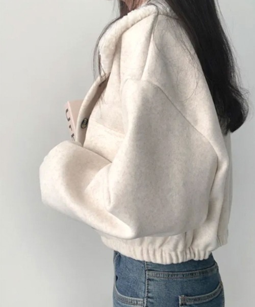 VIVID LADY(ビビッドレディー)の「もこもこカラージャケット ボアカラー コート ショート丈(チェスターコート・レディース・ブラック/グレー/ベージュ・FREE)」の18枚目の写真