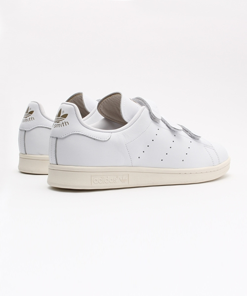 adidas（アディダス）の「ユニセックス アディダス スタンスミス コンフォート ベルクロ オールホワイト adidas STAN SMITH CF TF AQ5358（スニーカー・メンズ・ホワイト・27cm/23.5cm/28.5cm/27.5cm/28cm/26.5cm）」の6枚目の写真