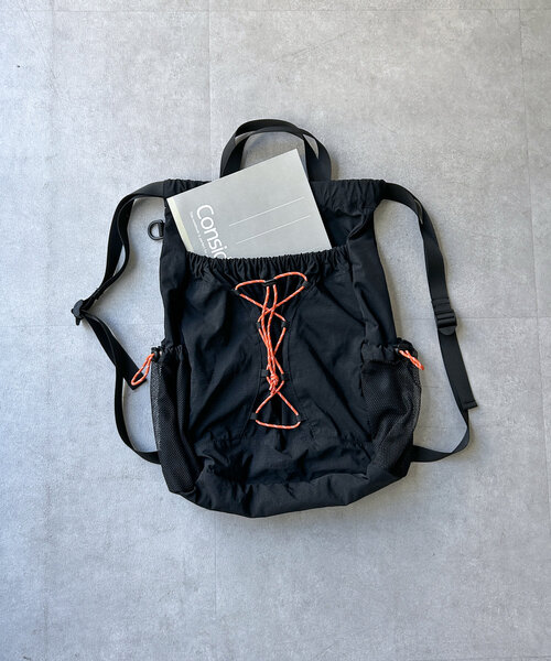 CPCM(シーピーシーエム)の「カラーコードナップサック(バックパック/リュック・レディース・ブラック/チャコールグレー・FREE)」の10枚目の写真