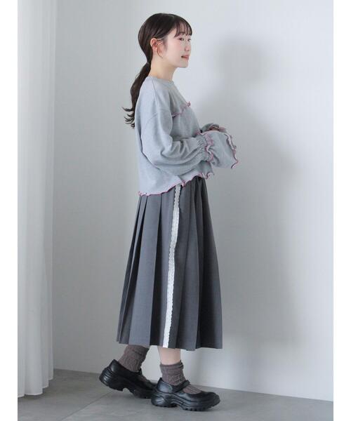 ehka sopo(エヘカソポ)の「サイドラインプリーツスカート(スカート・レディース・カーキ/ベージュ/チャコールグレー・F)」の4枚目の写真