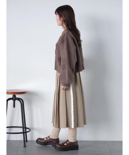 ehka sopo(エヘカソポ)の「サイドラインプリーツスカート(スカート・レディース・カーキ/ベージュ/チャコールグレー・F)」の21枚目の写真