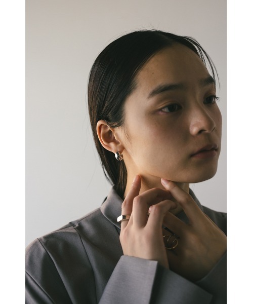 STYLEMIXER（スタイルミキサー）の「プランプフープピアス（ピアス（両耳用）・レディース・シルバー/ゴールド・FREE）」の5枚目の写真