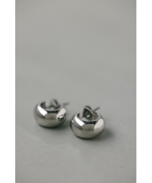 STYLEMIXER（スタイルミキサー）の「プランプフープピアス（ピアス（両耳用）・レディース・シルバー/ゴールド・FREE）」の9枚目の写真