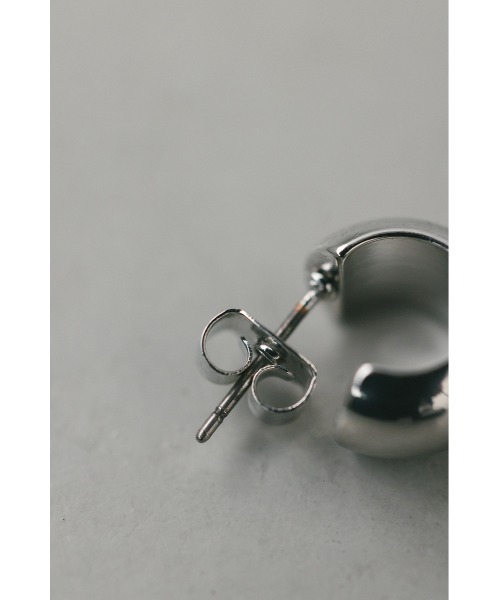 STYLEMIXER（スタイルミキサー）の「プランプフープピアス（ピアス（両耳用）・レディース・シルバー/ゴールド・FREE）」の13枚目の写真