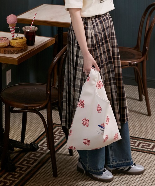 The Little BAKERY TOKYO × forksy.】ドーナツモチーフ ポーチ付き 総