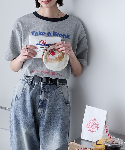 forksy.（フォルクシー）の「【The Little BAKERY TOKYO × forksy.】ドーナツモチーフ ポーチ付き 総柄デザイン エコバッグ（エコバッグ/サブバッグ・レディース・グリーン系/ピンク系/アイボリー系・FREE）」の7枚目の写真