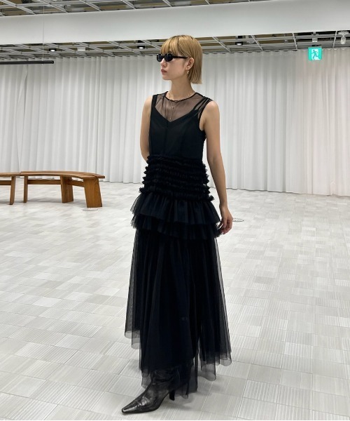 BLACK TULLE WAVE TIERED DRESS（ワンピース）｜Ameri（アメリ