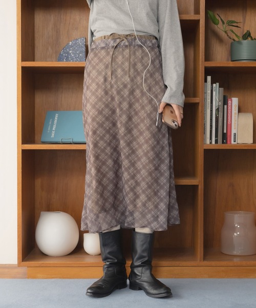 HEILIS(ヘイリス)の「【新色追加】シアーシフォンチェックスカート/ 秋服 フレアスカート チェック柄 ブラック グレー 韓国 ガーリー ミディ丈 シフォン シアー ウエストゴム スポーツミックス ブロケットコア バレエコア(スカート・レディース・ブラック/グレー/ブラウン・FREE)」の1枚目の写真