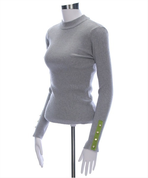 CLEAR BASIC（クリアベーシック）の「袖配色ボタンリブニットトップス[綺麗目 オフィスカジュアル 着回し抜群 大人]≪再入荷≫（ニット/セーター・レディース・グレー/ミント/ブラック/アイボリー・F）」の20枚目の写真