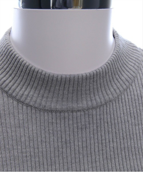 CLEAR BASIC（クリアベーシック）の「袖配色ボタンリブニットトップス[綺麗目 オフィスカジュアル 着回し抜群 大人]≪再入荷≫（ニット/セーター・レディース・グレー/ミント/ブラック/アイボリー・F）」の14枚目の写真