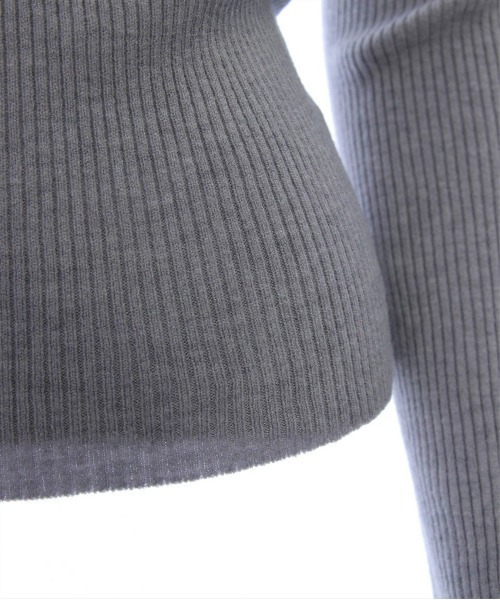 CLEAR BASIC（クリアベーシック）の「袖配色ボタンリブニットトップス[綺麗目 オフィスカジュアル 着回し抜群 大人]≪再入荷≫（ニット/セーター・レディース・グレー/ミント/ブラック/アイボリー・F）」の15枚目の写真