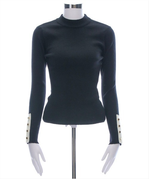 CLEAR BASIC（クリアベーシック）の「袖配色ボタンリブニットトップス[綺麗目 オフィスカジュアル 着回し抜群 大人]≪再入荷≫（ニット/セーター・レディース・グレー/ミント/ブラック/アイボリー・F）」の7枚目の写真