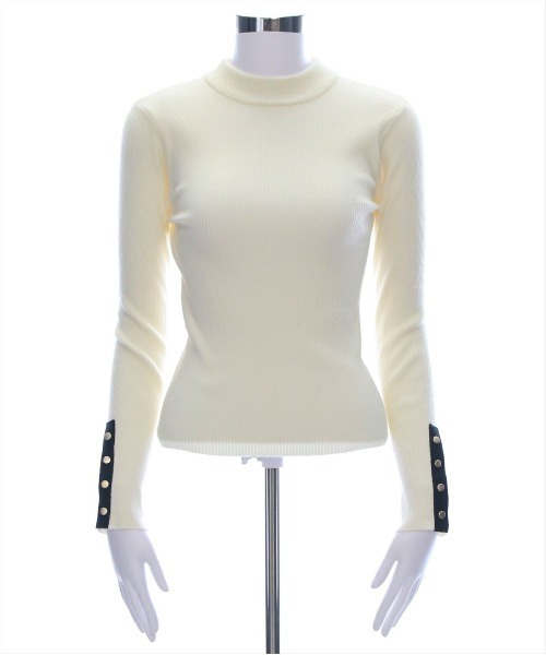 CLEAR BASIC（クリアベーシック）の「袖配色ボタンリブニットトップス[綺麗目 オフィスカジュアル 着回し抜群 大人]≪再入荷≫（ニット/セーター・レディース・グレー/ミント/ブラック/アイボリー・F）」の8枚目の写真