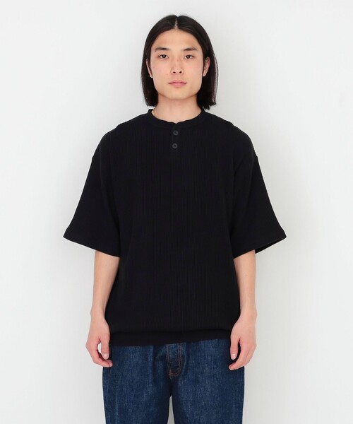 BEAMS T（ビームスティー）の「BEAMS T / ワッフル ヘンリーネック Tシャツ（Tシャツ/カットソー・メンズ・ブラック/ネイビー・S/M/L/XL）」の5枚目の写真