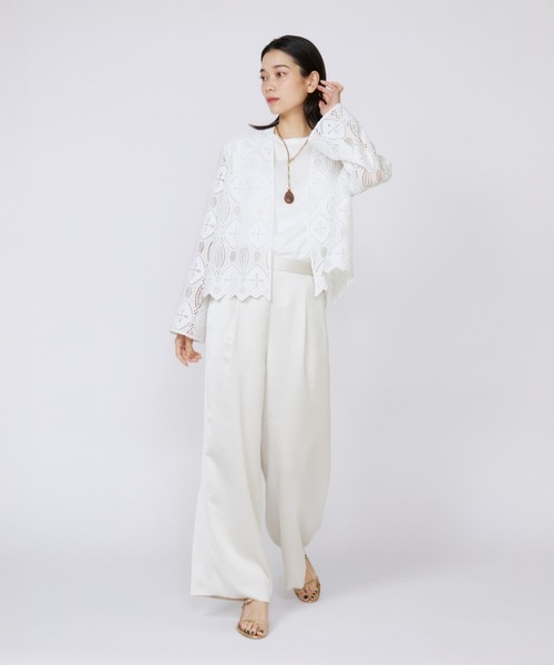 INED(イネド)の「イージーワイドサテンパンツ(その他パンツ・レディース・オフホワイト/モスグリーン/チャコールグレー・7号/9号/11号)」の8枚目の写真