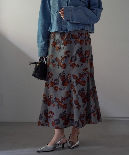model：160cm / size：F