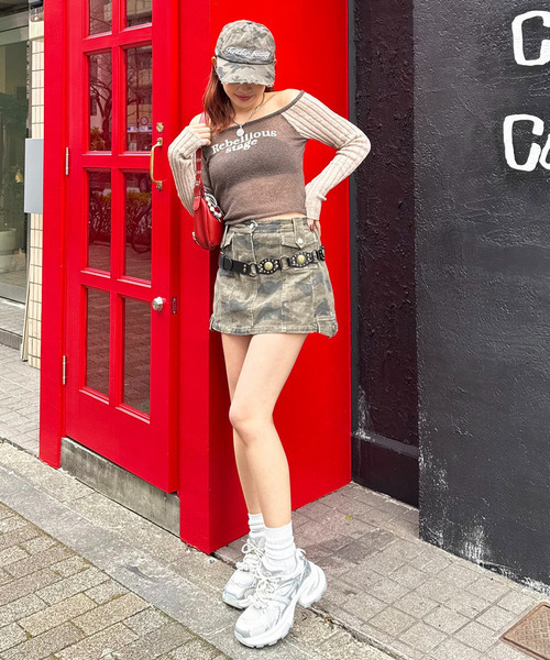 SPIRALGIRL（スパイラルガール）の「ヴィンテージウォッシュカモフラカーゴスカート（スカート・レディース・グレー系/カーキ系・FREE）」の6枚目の写真