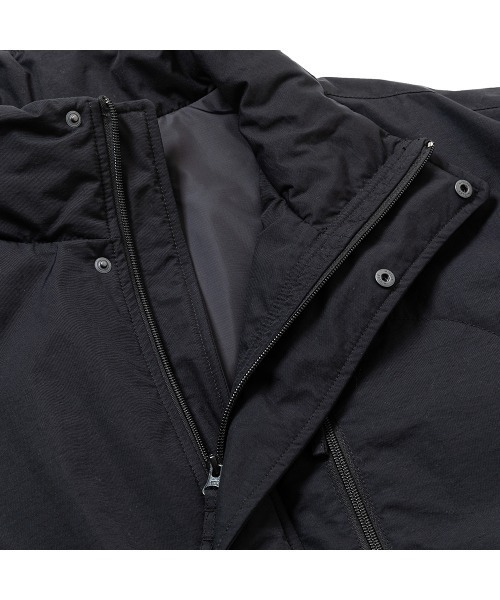 CALEE（キャリー）の「TASLAN NYLON PADDED COAT（ミリタリージャケット・メンズ・グレー・MEDIUM/LARGE）」の3枚目の写真