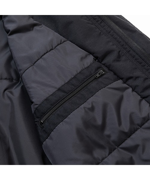 CALEE（キャリー）の「TASLAN NYLON PADDED COAT（ミリタリージャケット・メンズ・グレー・MEDIUM/LARGE）」の6枚目の写真
