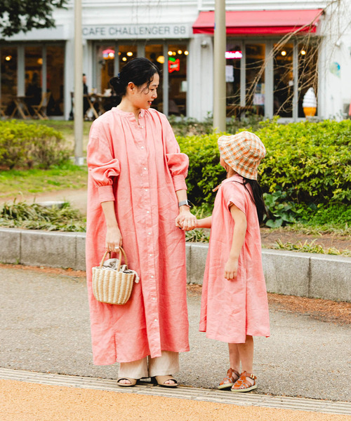 URBAN RESEARCH DOORS（アーバンリサーチドアーズ）の「『親子リンク』リネンギャザーワンピース(KIDS)（ワンピース・キッズ・ネイビー/ピンク・135/120/105）」の10枚目の写真