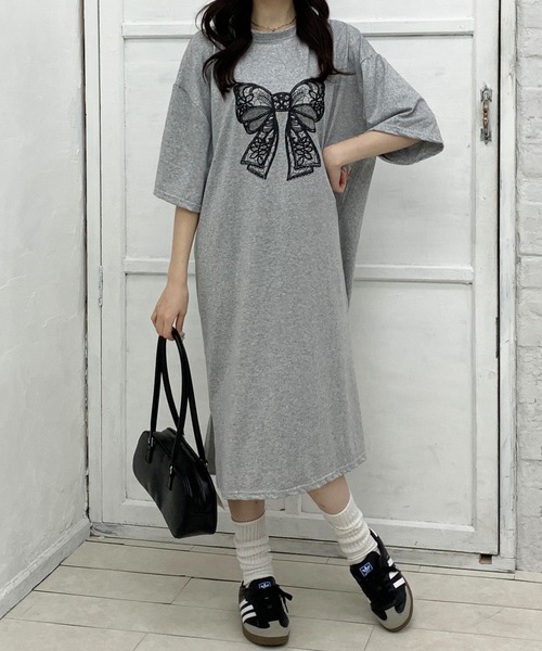 Teem Store（チームストア）の「リボンプリントカットオーバーサイズワンピ（ワンピース・レディース・ブラック/グレー・L/M）」の18枚目の写真