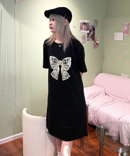 Teem Store（チームストア）の「リボンプリントカットオーバーサイズワンピ（ワンピース・レディース・ブラック/グレー・L/M）」の7枚目の写真