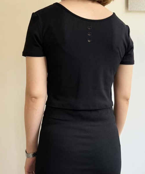 hugi(ハギ)の「FULL HEART 2WAY TOPS/フルハート2WAYトップス(Tシャツ/カットソー・レディース・ブラック/ライトピンク/オフホワイト・FREE)」の11枚目の写真