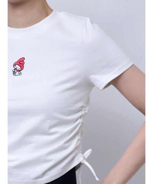 MERCURYDUO（マーキュリーデュオ）の「【メロクロコラボ】マイメロディワンポイント刺繍クロップドTシャツ（Tシャツ/カットソー・レディース・オフホワイト・FREE）」の9枚目の写真