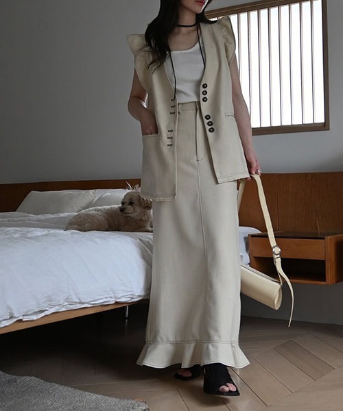 WILLFULLY（ウィルフリー）の「hem frill pencil nep SK（スカート・レディース・ブラック/ベージュ系その他/タン・FREE）」の3枚目の写真