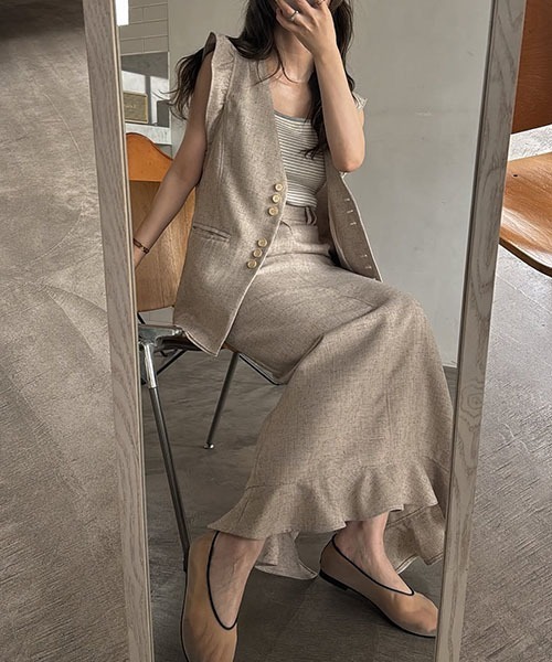 WILLFULLY（ウィルフリー）の「hem frill pencil nep SK（スカート・レディース・ブラック/ベージュ系その他/タン・FREE）」の5枚目の写真