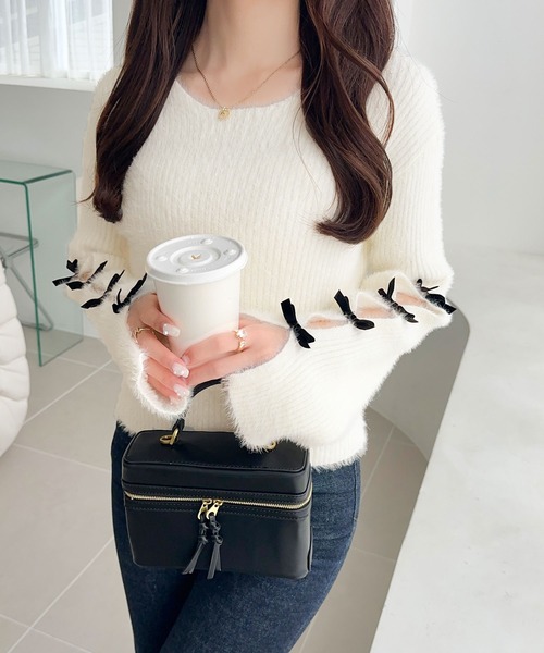 mily bilet(ミウィビレット)の「【mily bilet】品よく可愛い♪ふんわり愛されニット。甘さと抜け感が◎袖リボン使いフェザーシャギーリブニット(ニット/セーター・レディース・グレー/チャコールグレー/アイボリー/ピンク・X-LARGE/SMALL/MEDIUM/LARGE)」の12枚目の写真