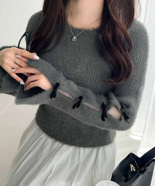 mily bilet(ミウィビレット)の「【mily bilet】品よく可愛い♪ふんわり愛されニット。甘さと抜け感が◎袖リボン使いフェザーシャギーリブニット(ニット/セーター・レディース・グレー/チャコールグレー/アイボリー/ピンク・X-LARGE/SMALL/MEDIUM/LARGE)」の16枚目の写真