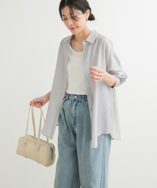 URBAN RESEARCH DOORS(アーバンリサーチドアーズ)の「カラーストライプルーズシャツ(シャツ/ブラウス・レディース・ホワイト系その他/グレー系その他・MEDIUM)」の21枚目の写真