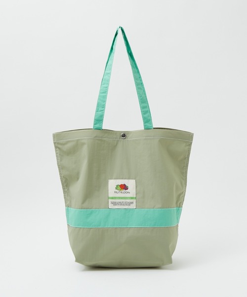 FRUIT OF THE LOOM（フルーツオブザルーム）の「【FRUIT OF THE LOOM/フルーツ・オブ・ザ・ルーム】ナイロントートバッグL/ナイロン/トート/大容量/A4サイズ収納可能80977800/ユニセックス【WEB限定】（トートバッグ・レディース・チャコールグレー/モスグリーン/ピンク/グレー・フリー）」の4枚目の写真